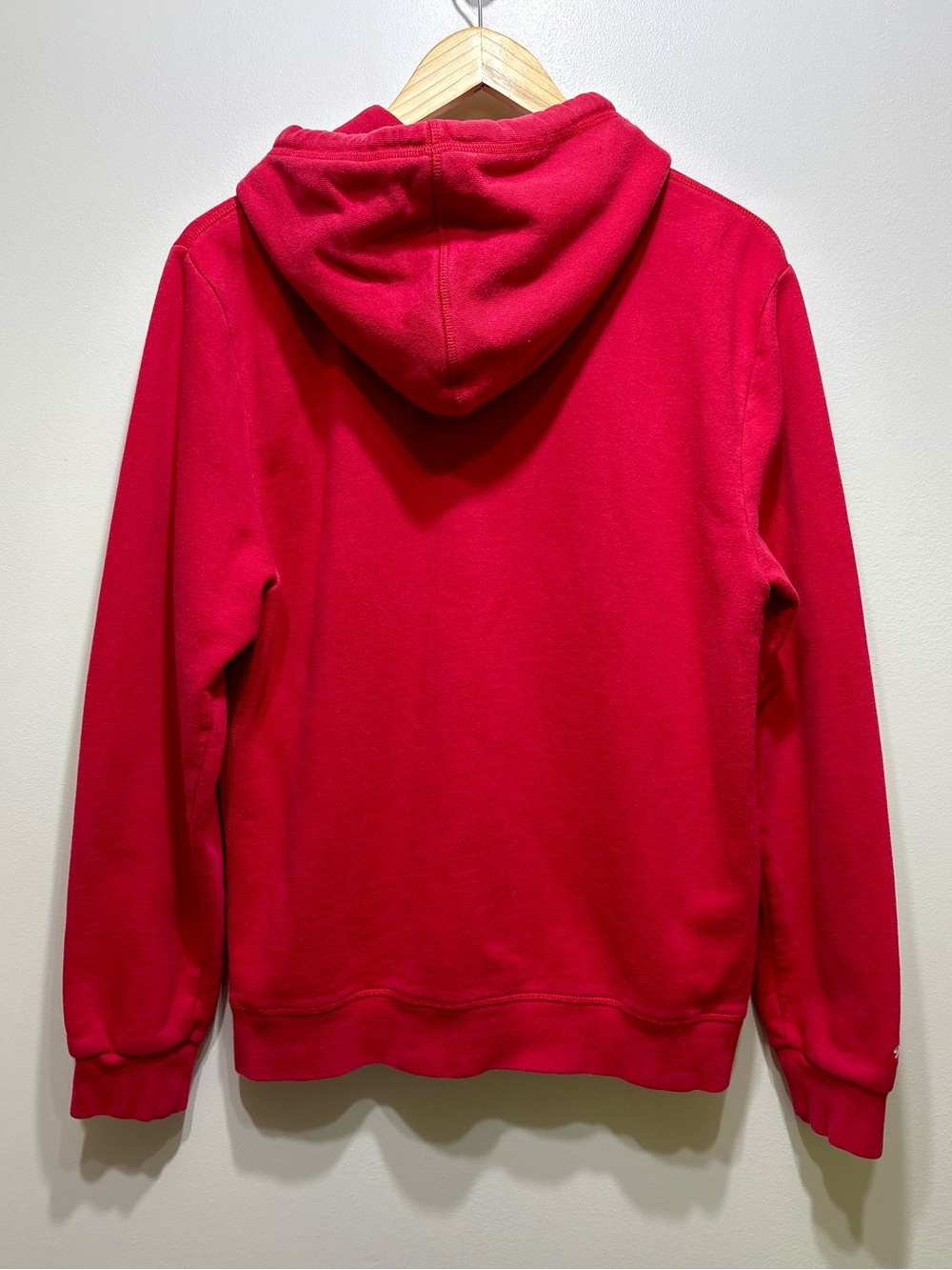 Mitchell & Ness We The North Hoodie Red Pullover Size Medium Toronto Raptors - Picture 5 of 9